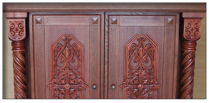 Жертвенник резной