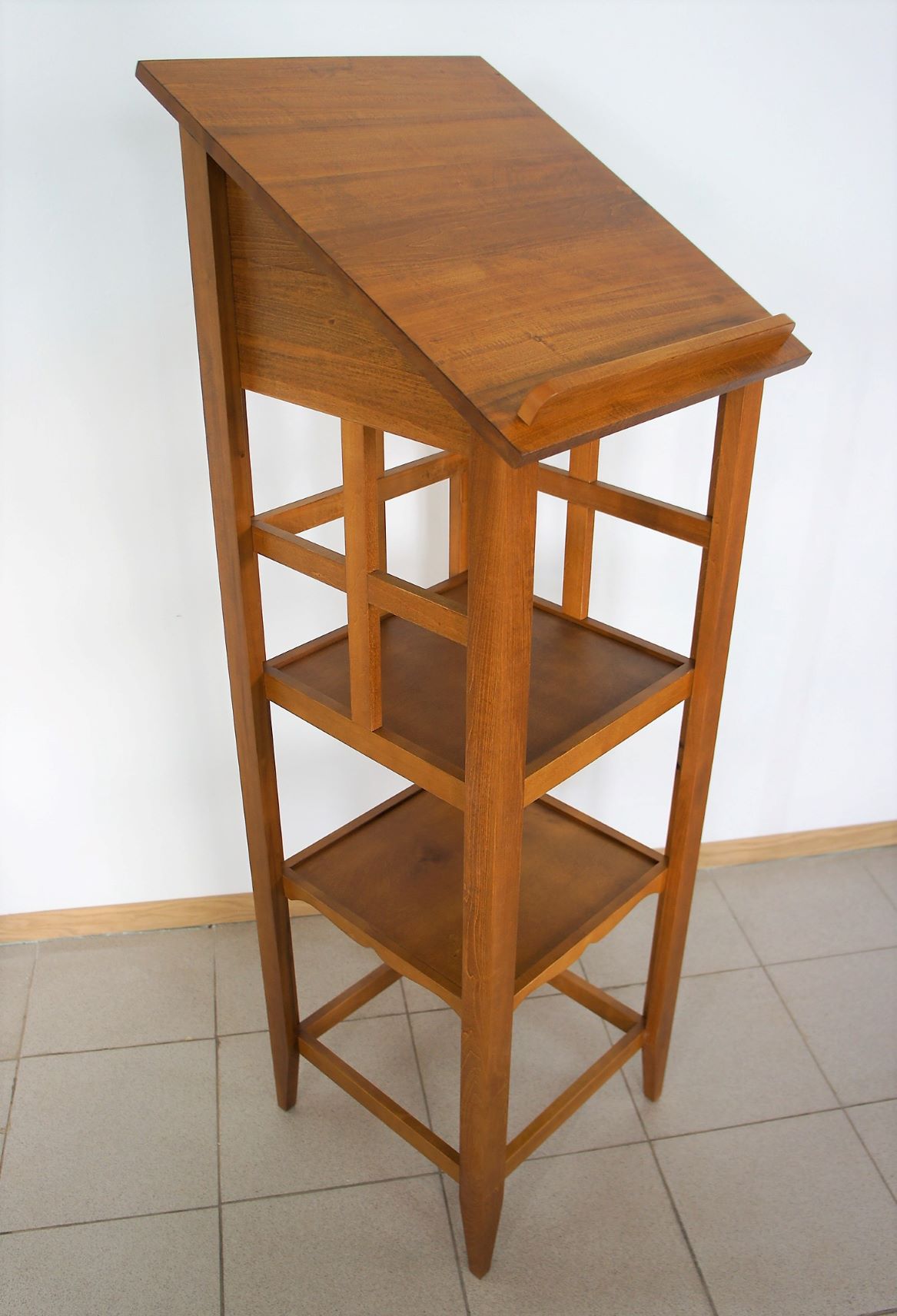 Аналой открытый с полками