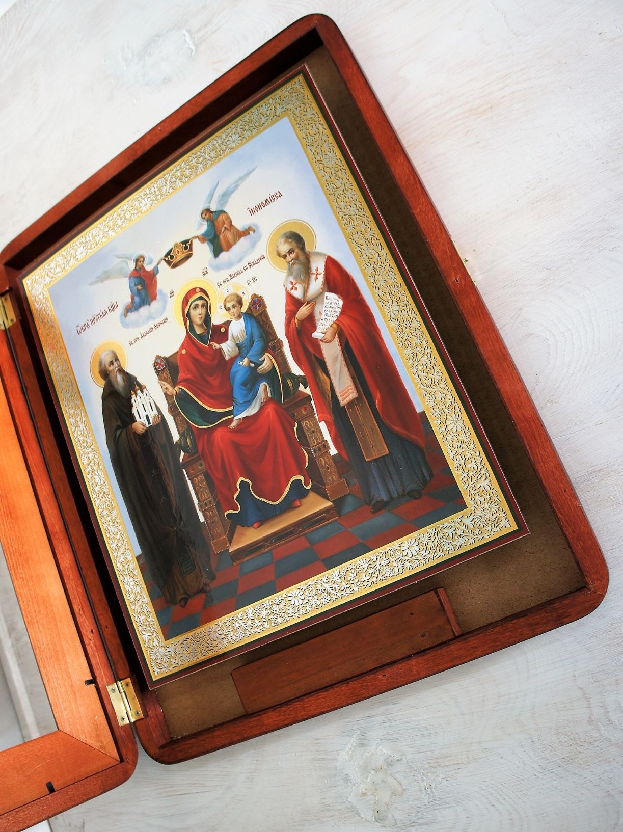 Киот под икону 29х40