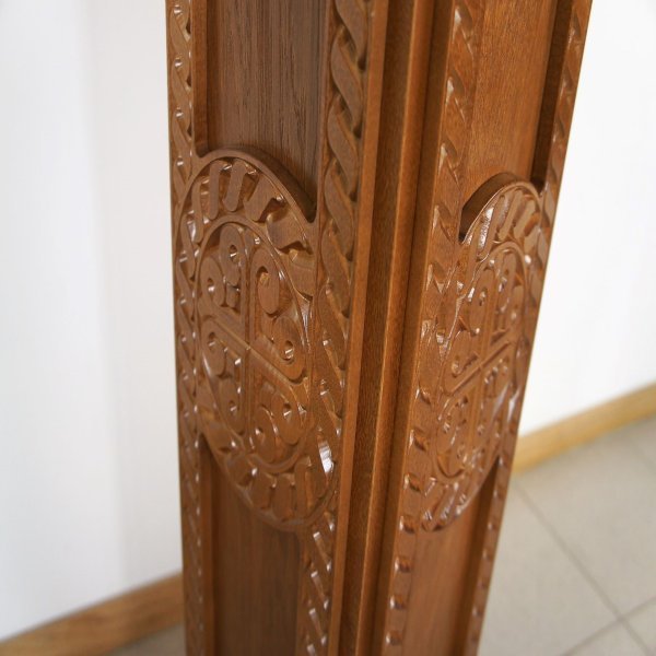 Подставка под хругвь, квадратная большая Подставка под хругвь, квадратная большая