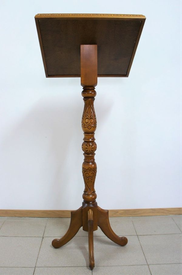 Аналой на одной ножке