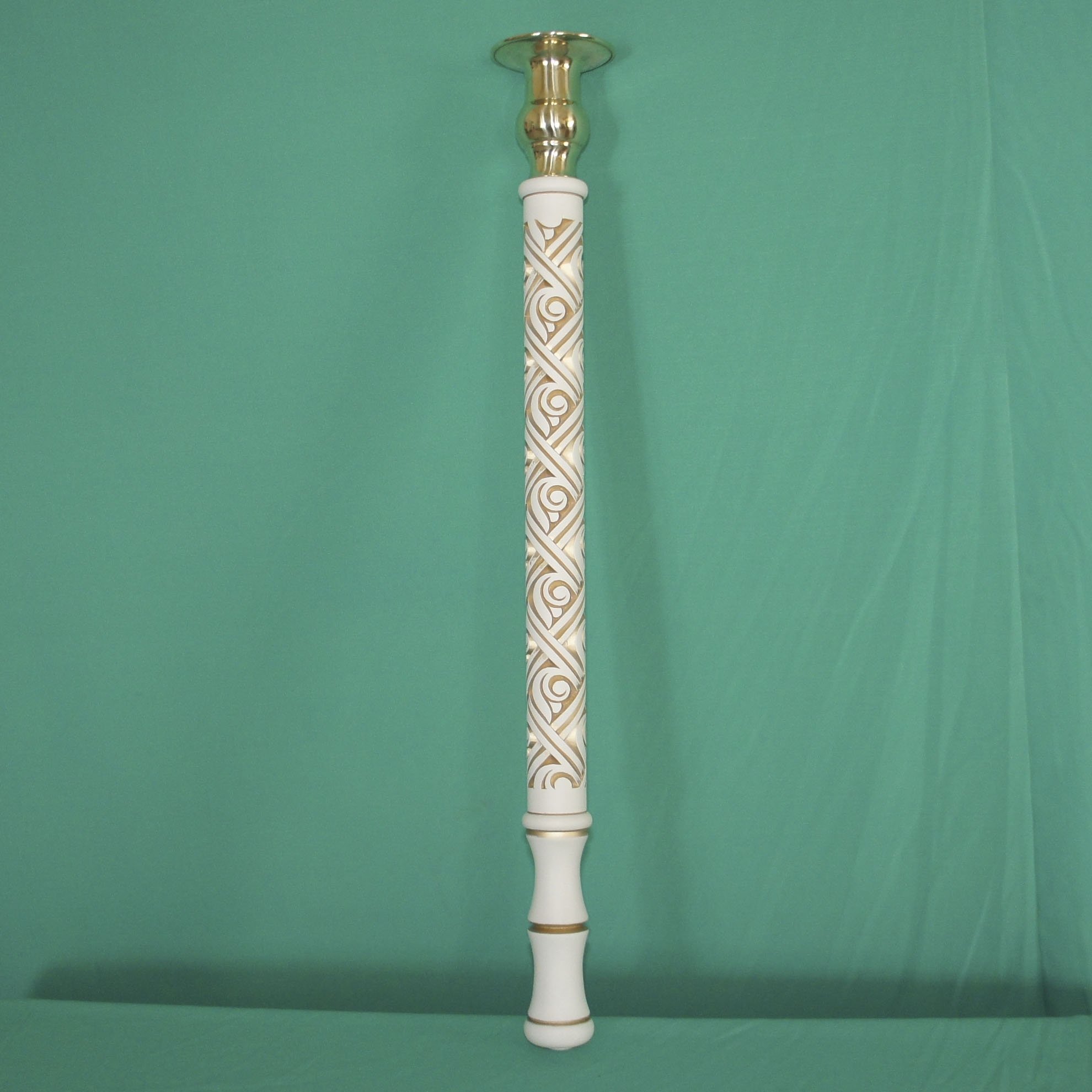 Подсвечник под свечу дьяконовскую (белый, эмаль, патина, латунь, ручная ...