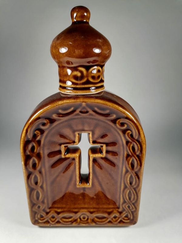 Штоф для Святой воды с врезанным крестом