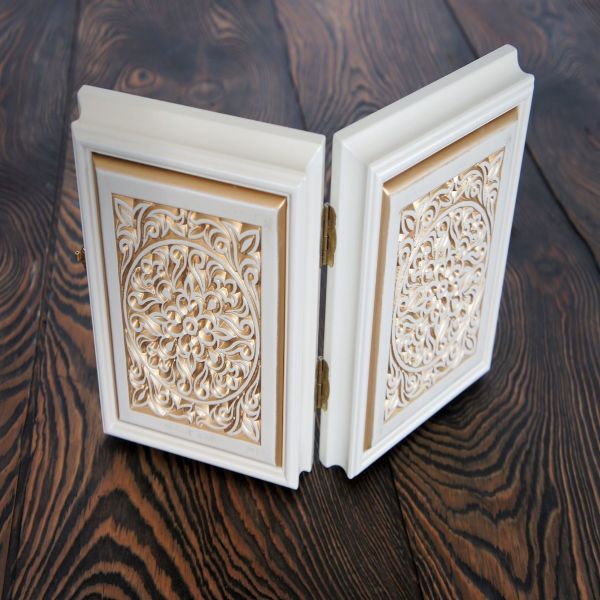 Складень деревянный 13х16 с резьбой (эмаль, патина)