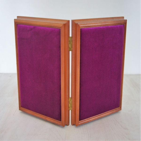 Складень деревянный 17х21 с бархатом складень деревянный 17х21 с бархатом