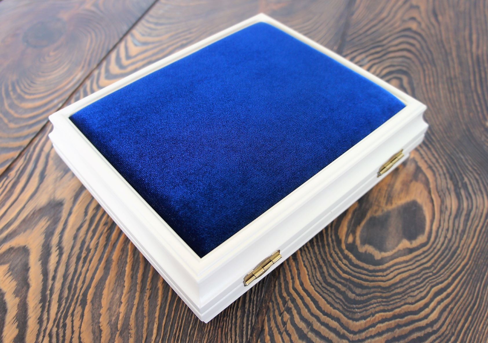 складень деревянный 17х21 с бархатом белый