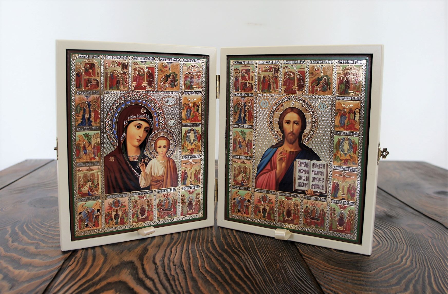 складень деревянный 17х21 с бархатом белый