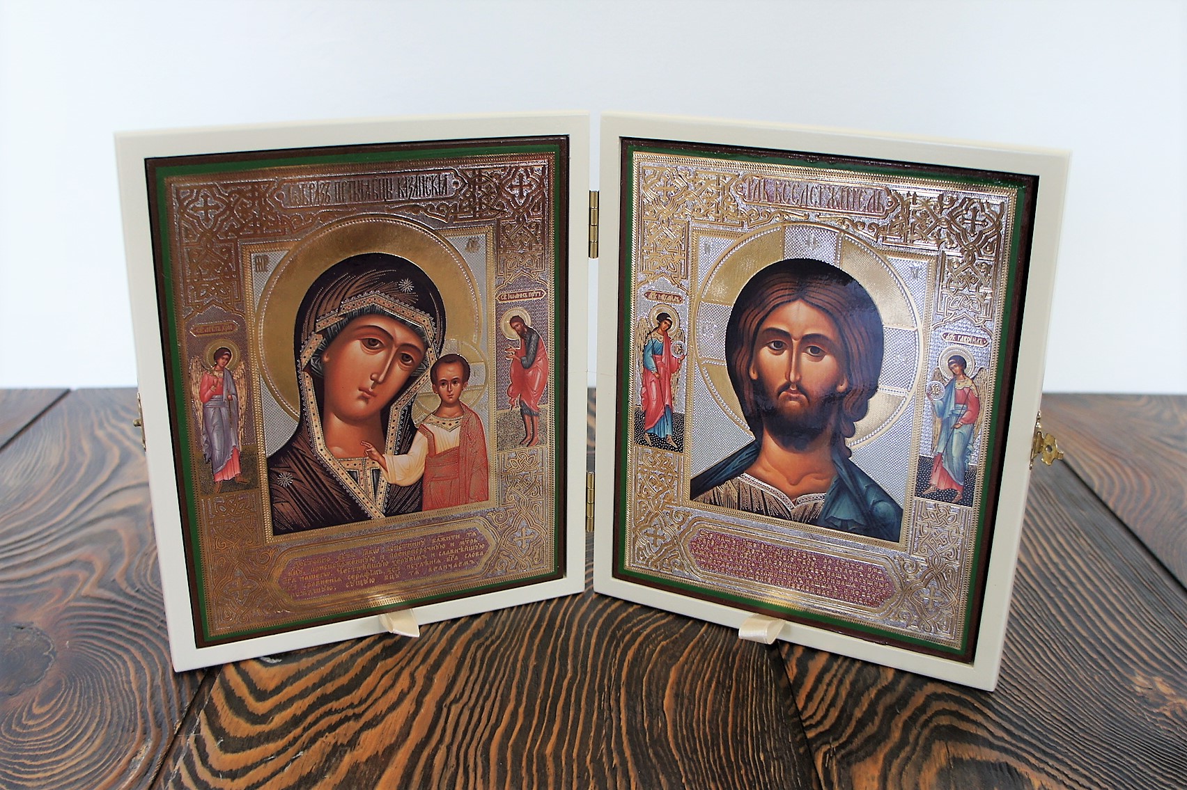 складень деревянный 17х21 с бархатом белый