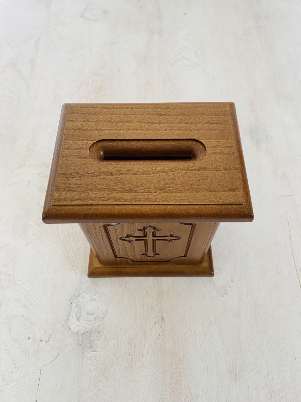 Ящик для пожертвований, малый (20.5*17*12.5) (МДФ, шпон дуба)