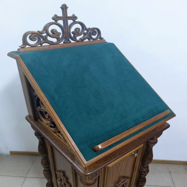 Аналой храмовый закрытый с тканью